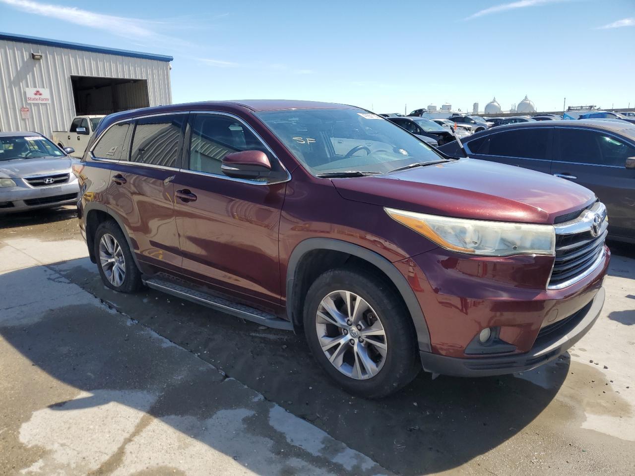 2015 TOYOTA HIGHLANDER - Image 4