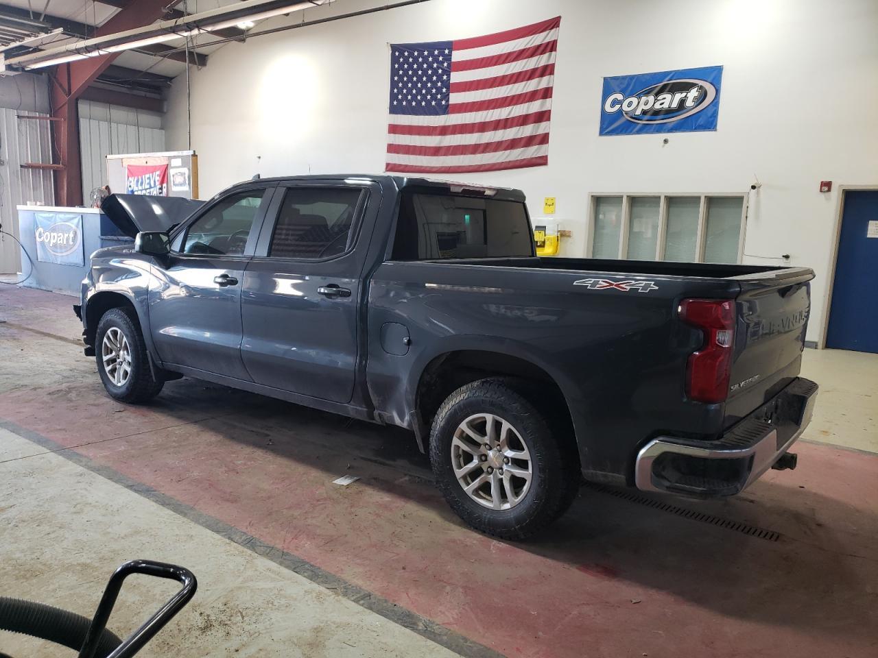 2020 CHEVROLET SILVERADO - Image 2