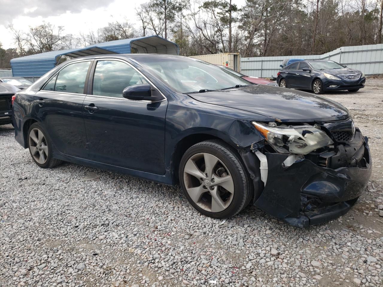 2014 TOYOTA CAMRY L - Фото 4