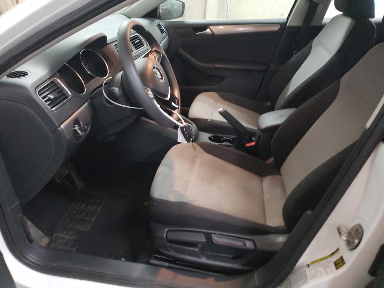 2017 VOLKSWAGEN JETTA S - Фото 7