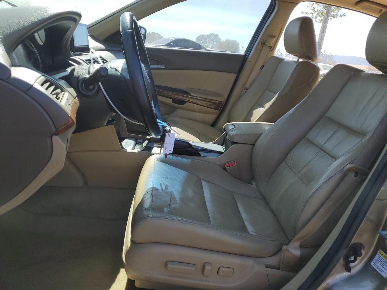 2010 HONDA ACCORD EXL - Image 7