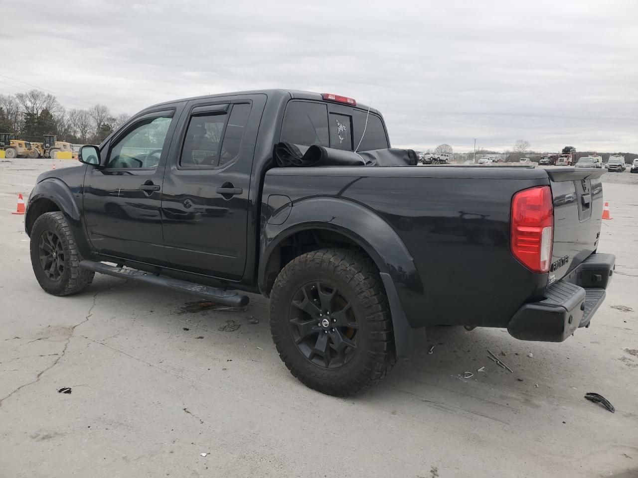 2019 NISSAN FRONTIER S - Фото 2