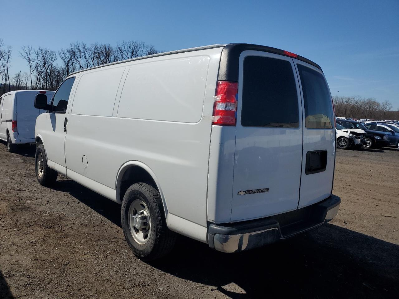 2018 CHEVROLET EXPRESS G2 - Image 2