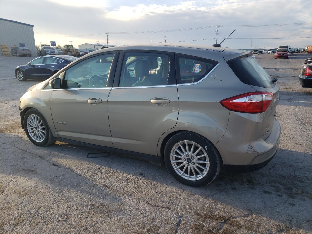 2015 FORD C-MAX SEL - Фото 2