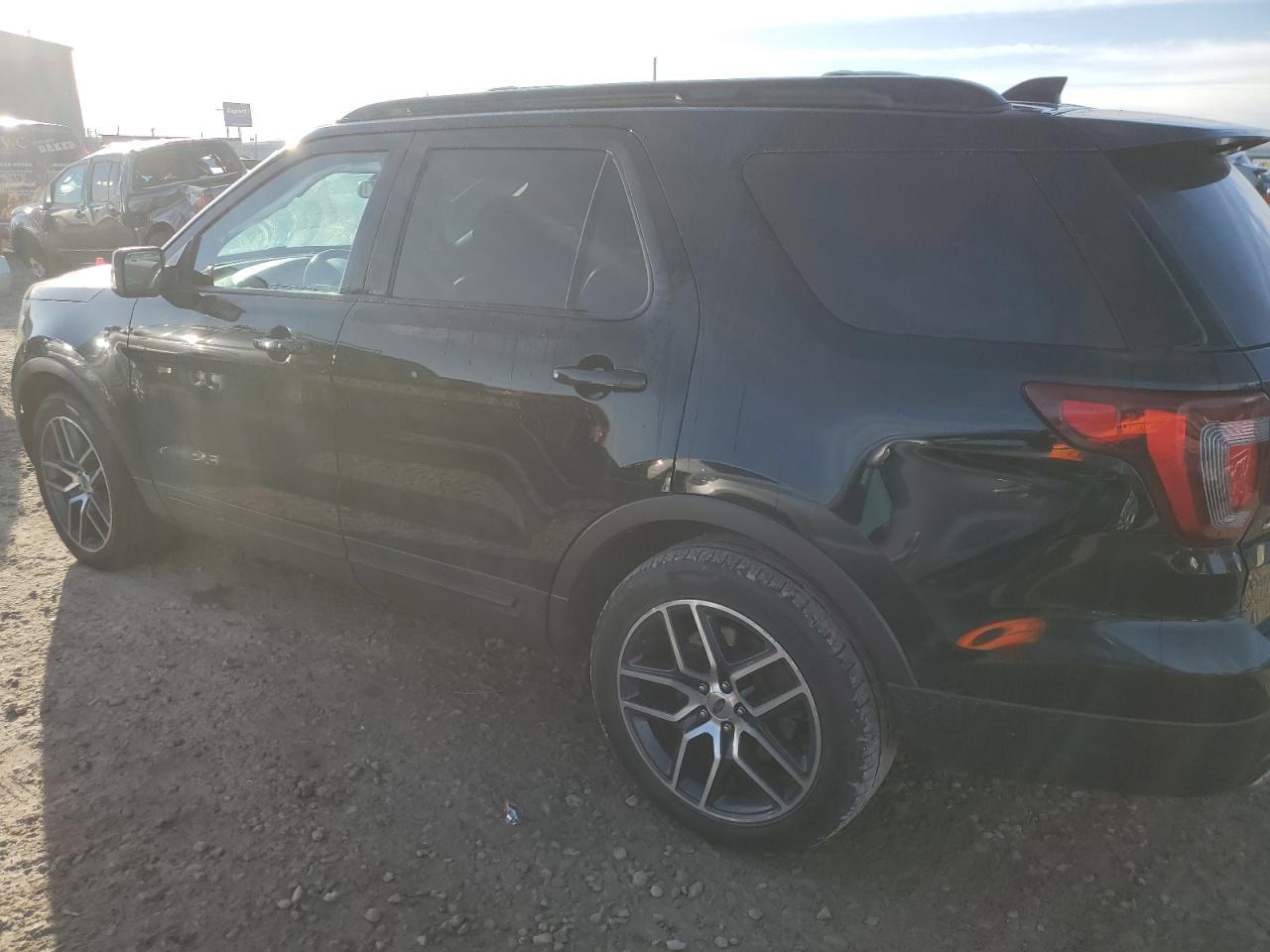 2017 FORD EXPLORER S - Фото 2