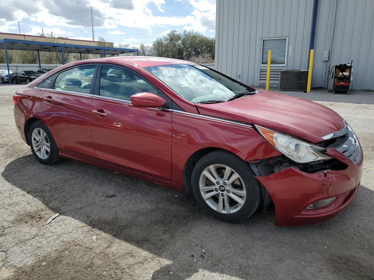 2013 HYUNDAI SONATA GLS - Фото 4