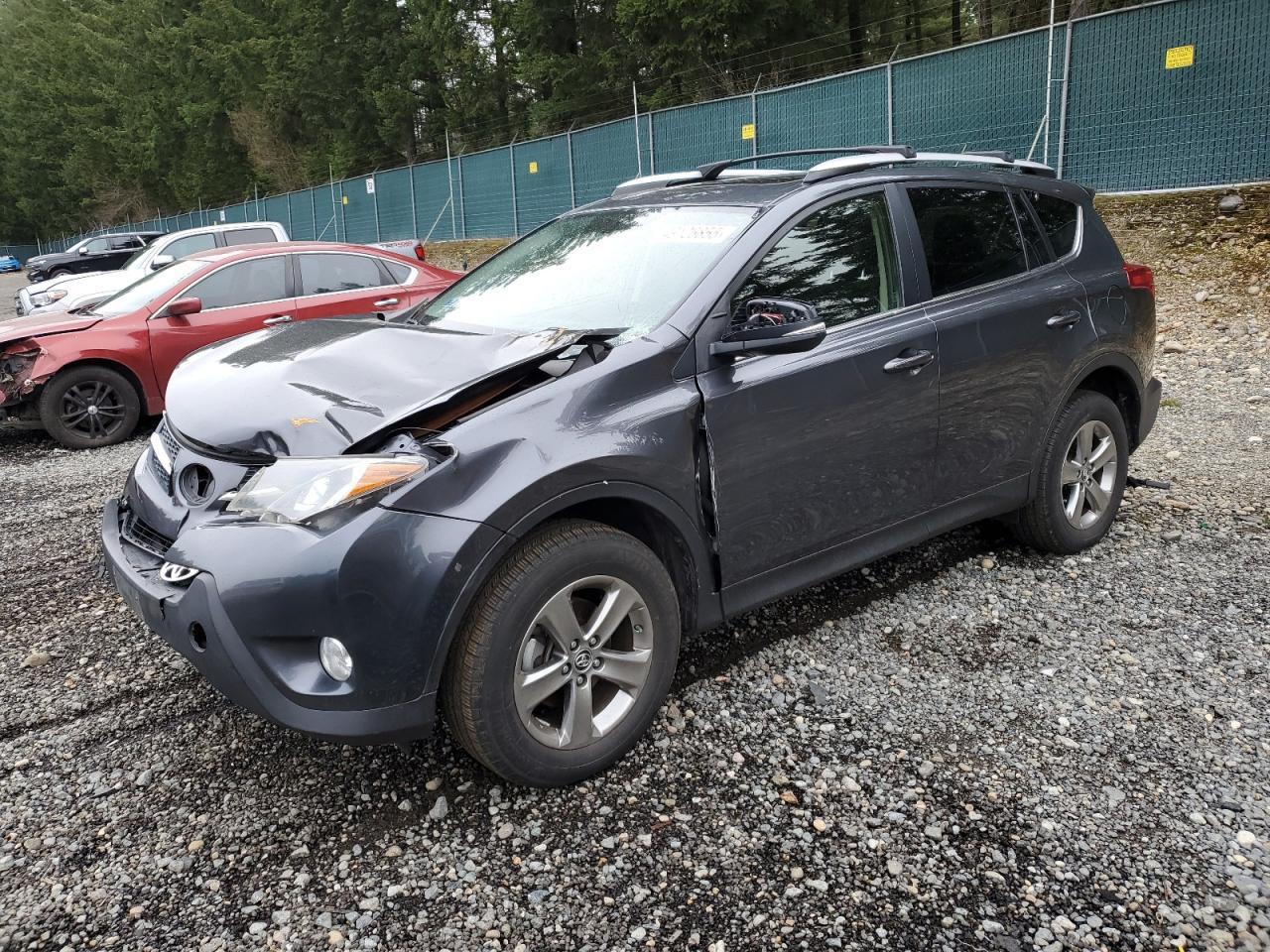 2015 TOYOTA RAV4 XLE