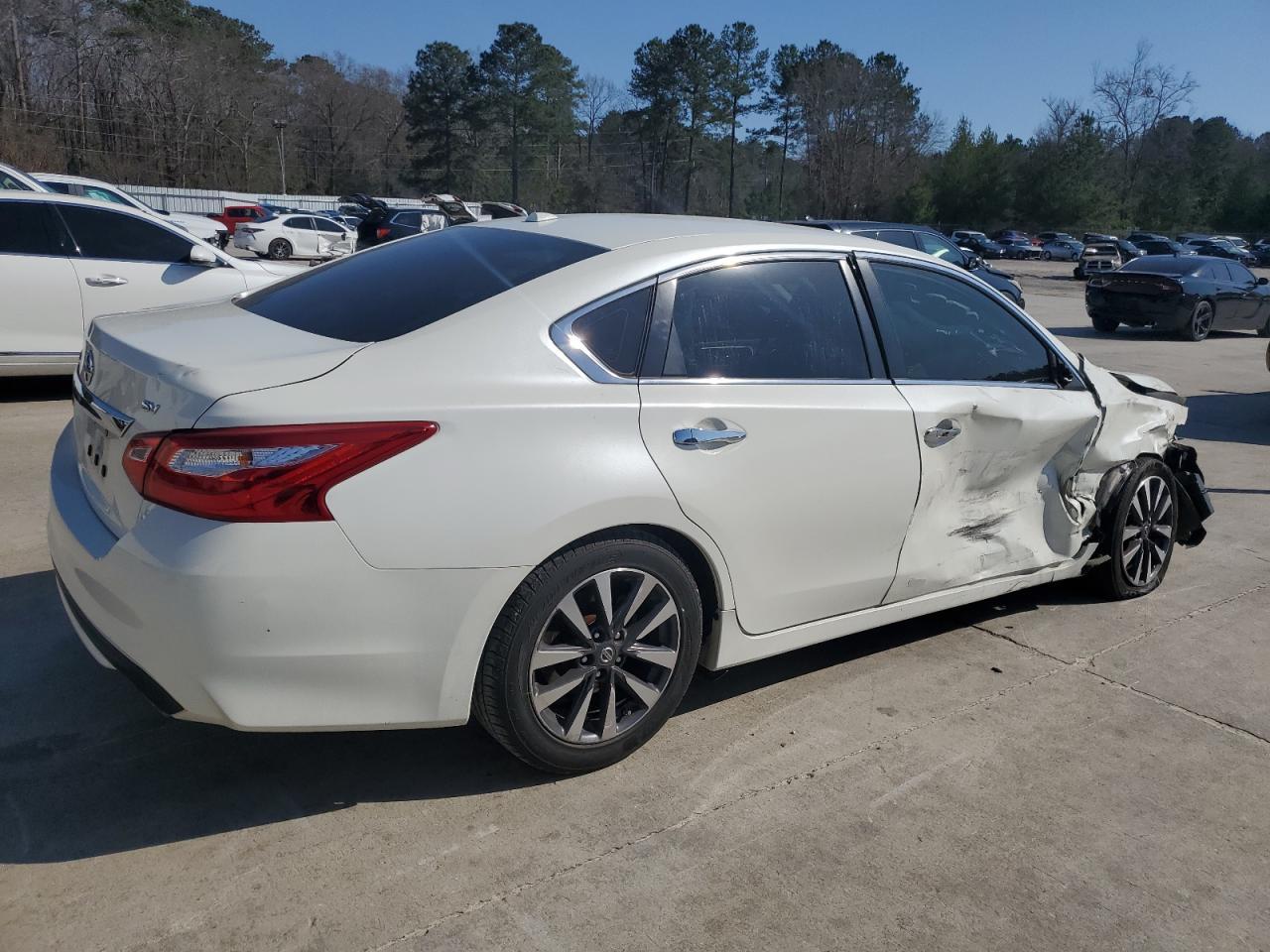 2017 NISSAN ALTIMA 2.5 - Image 3