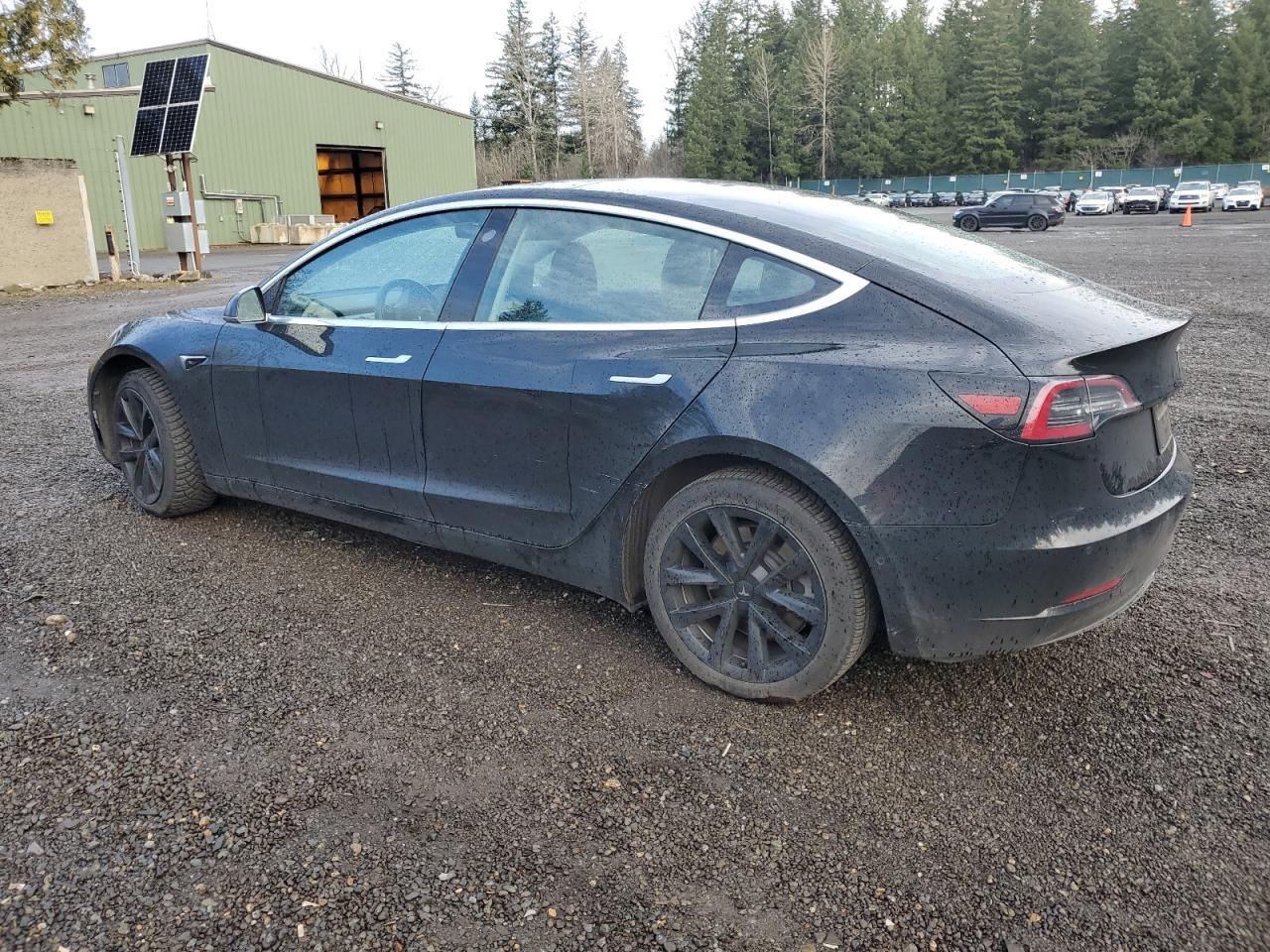 2019 TESLA MODEL 3 - Фото 2