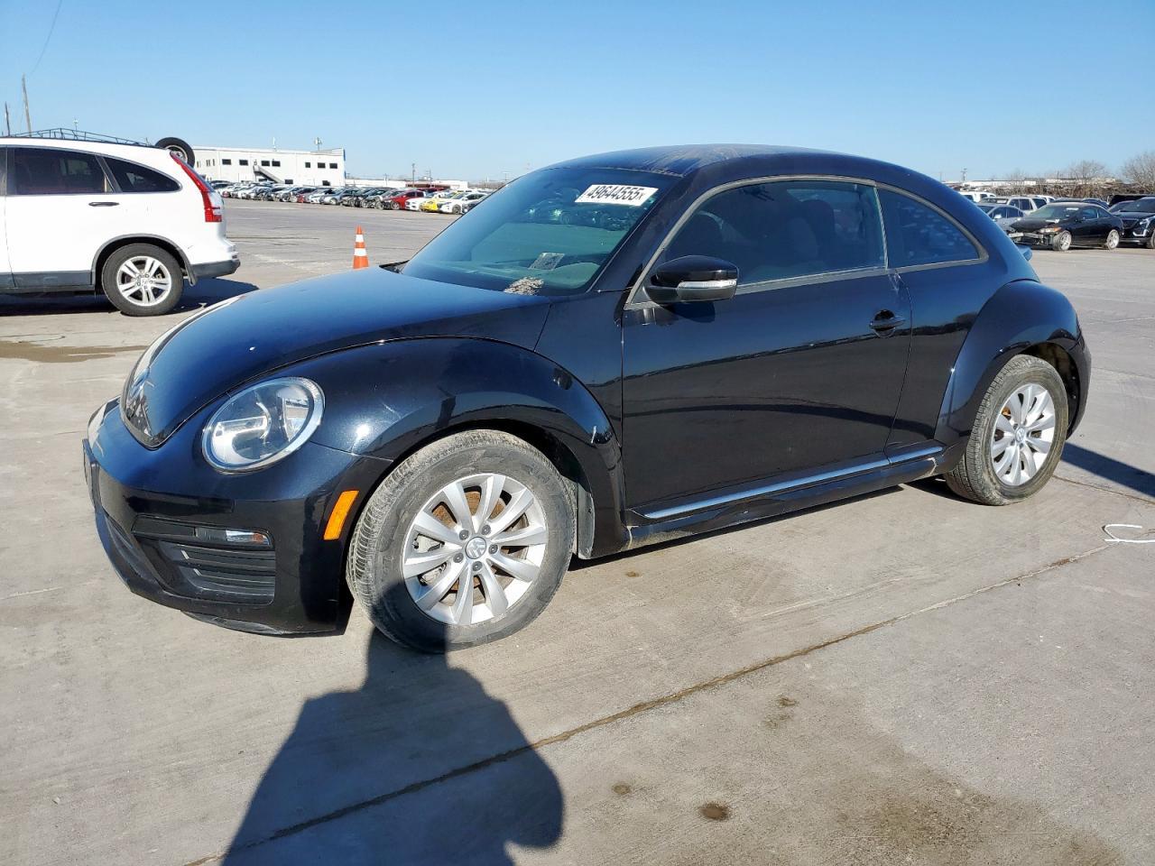 2019 VOLKSWAGEN BEETLE S