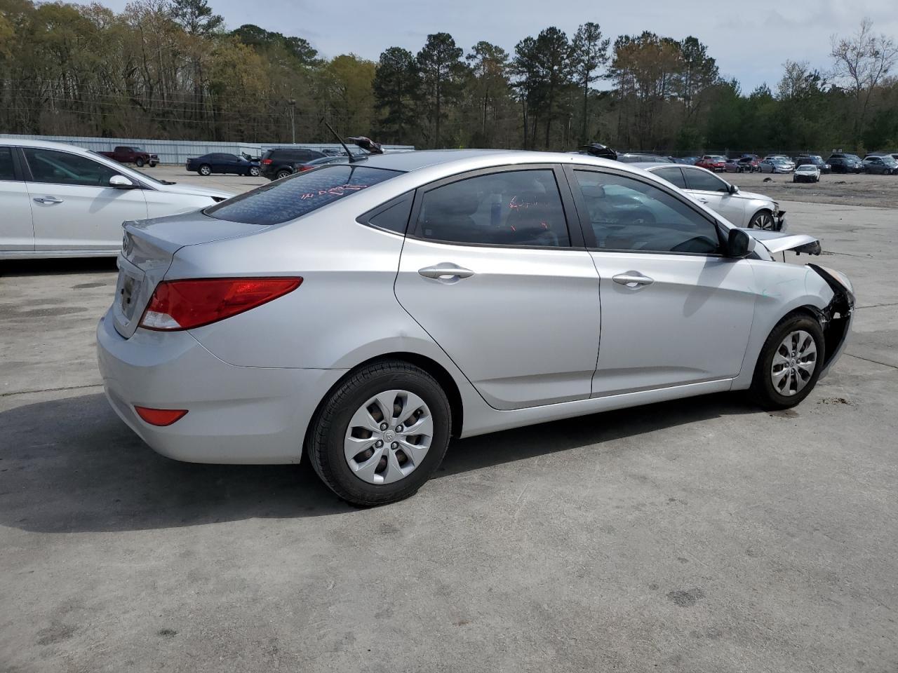 2016 HYUNDAI ACCENT SE - Фото 3
