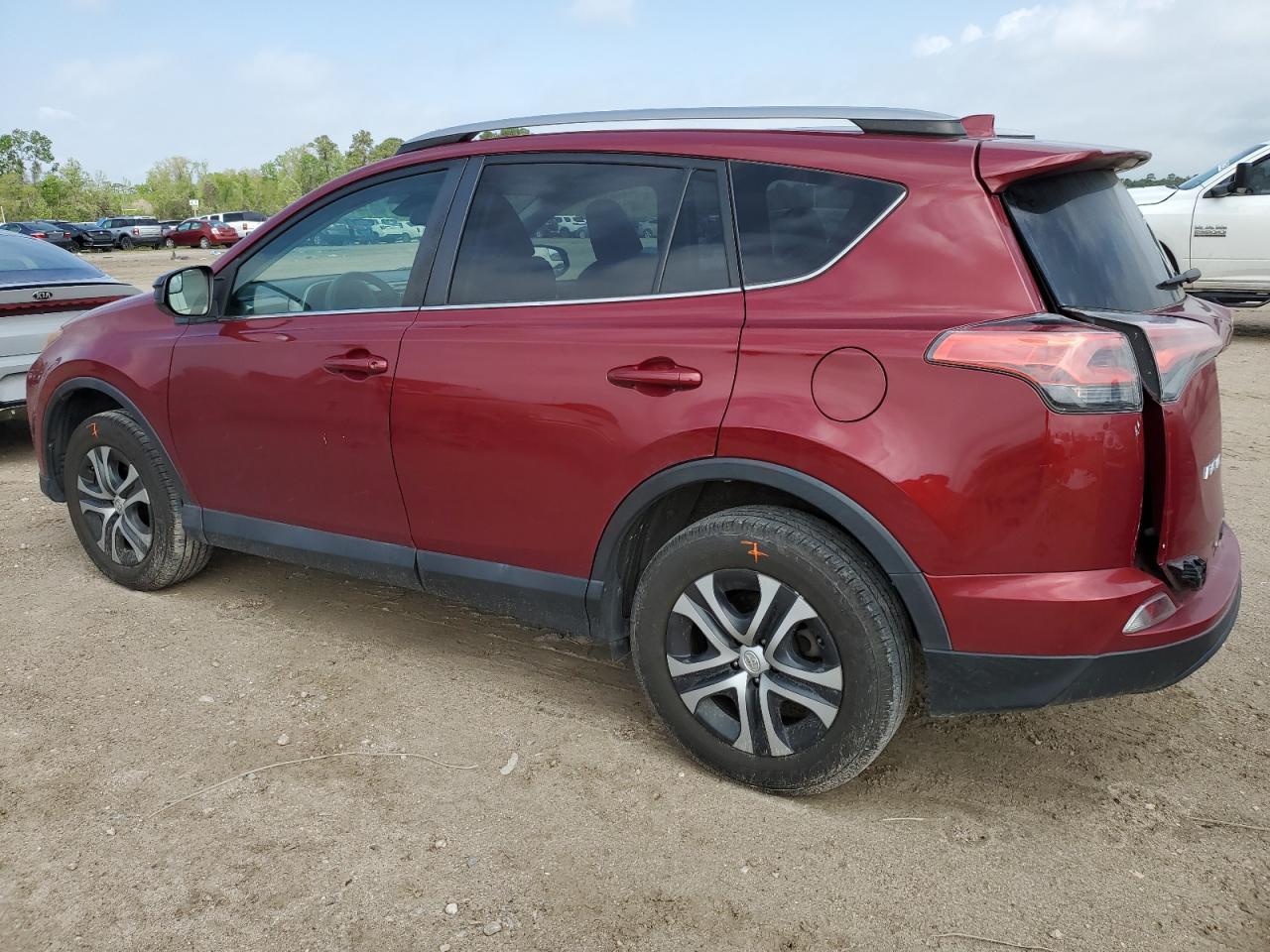 2018 TOYOTA RAV4 LE - Image 2