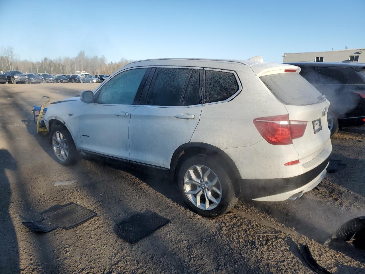 2014 BMW X3 XDRIVE2 - Image 2