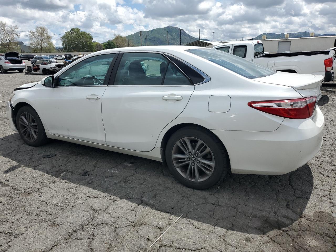 2017 TOYOTA CAMRY LE - Image 2