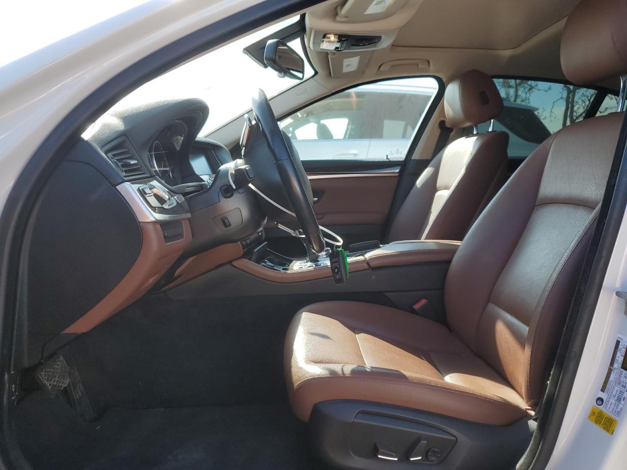 2016 BMW 528 I - Image 7