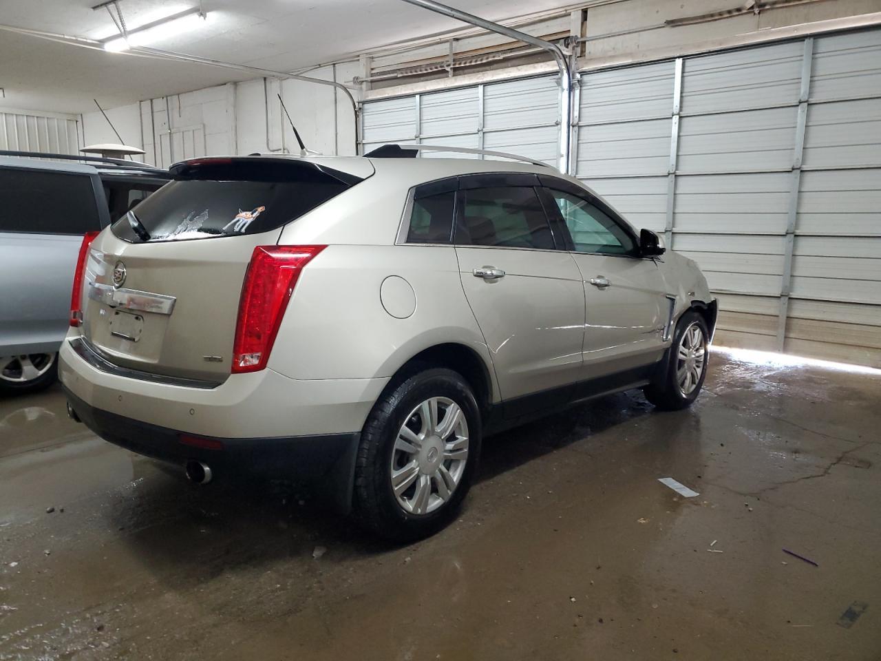 2013 CADILLAC SRX LUXURY - Image 3