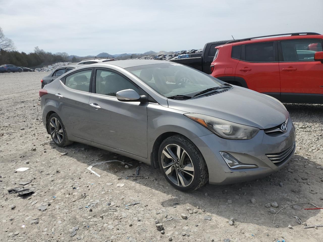 2014 HYUNDAI ELANTRA SE - Image 4