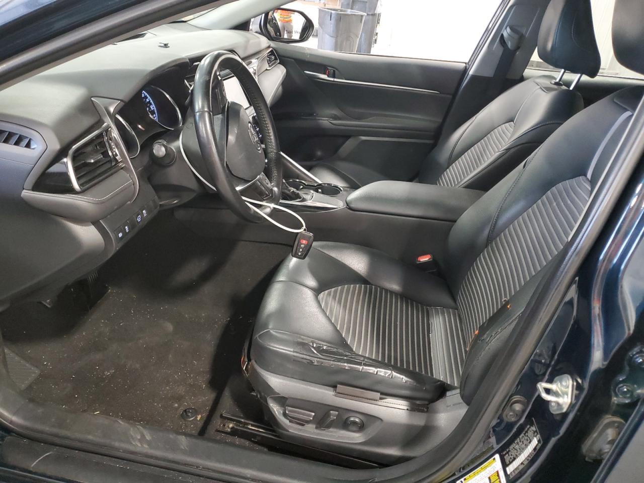 2019 TOYOTA CAMRY L - Image 7