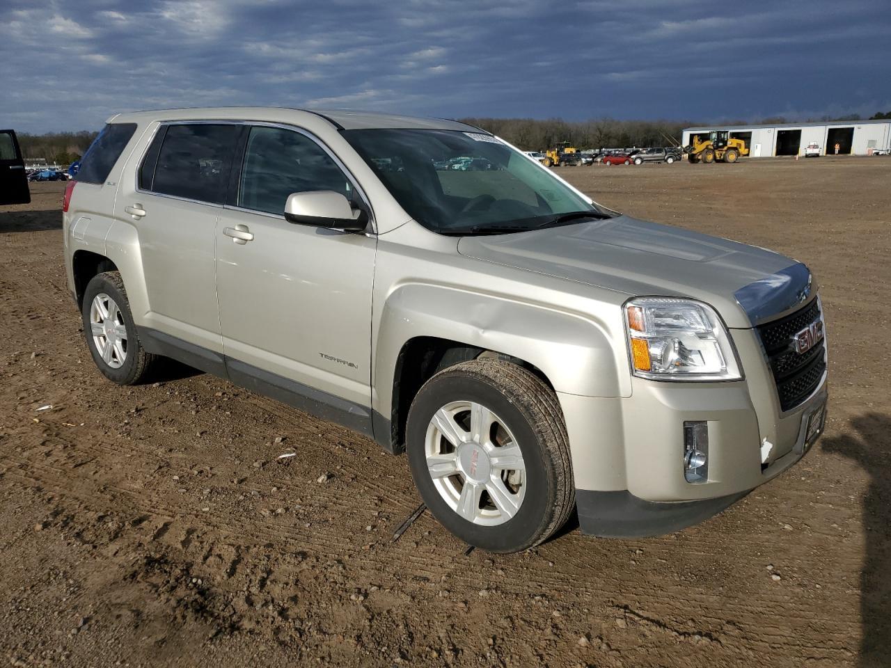 2014 GMC TERRAIN SL - Фото 4