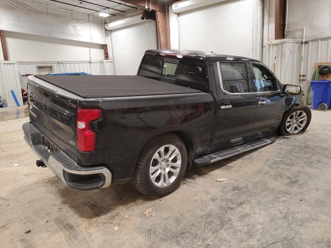 2024 CHEVROLET SILVERADO - Image 3