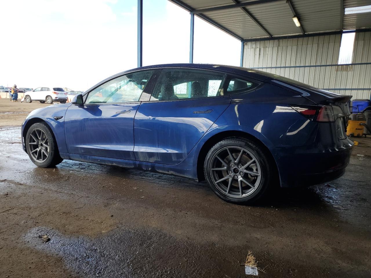 2022 TESLA MODEL 3 - Image 2
