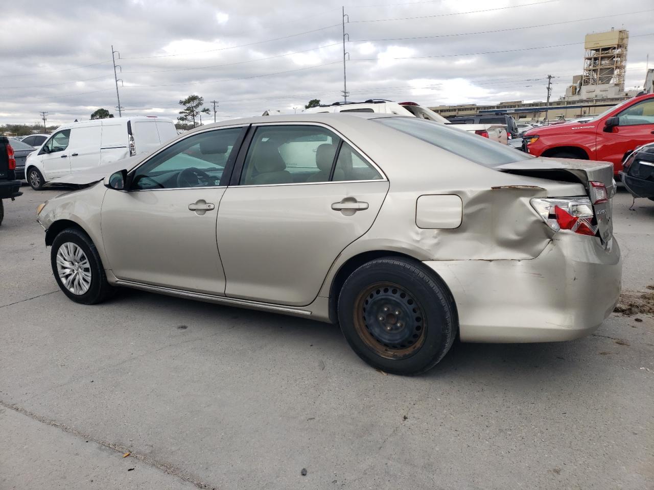 2013 TOYOTA CAMRY L - Image 2