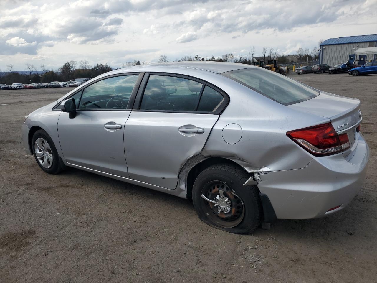 2015 HONDA CIVIC LX - Image 2