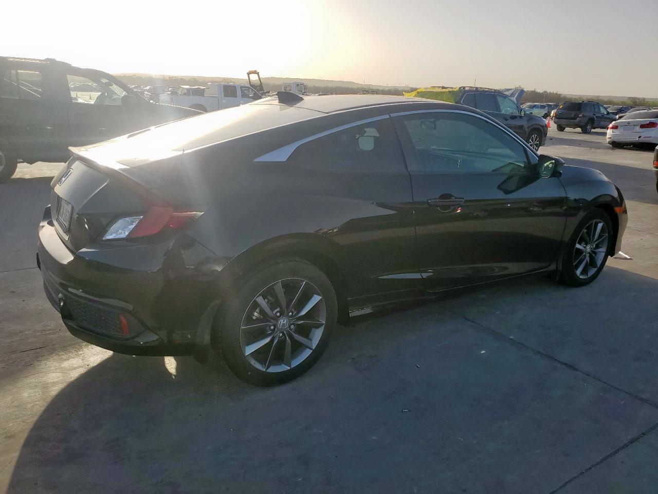 2020 HONDA CIVIC EX - Фото 3