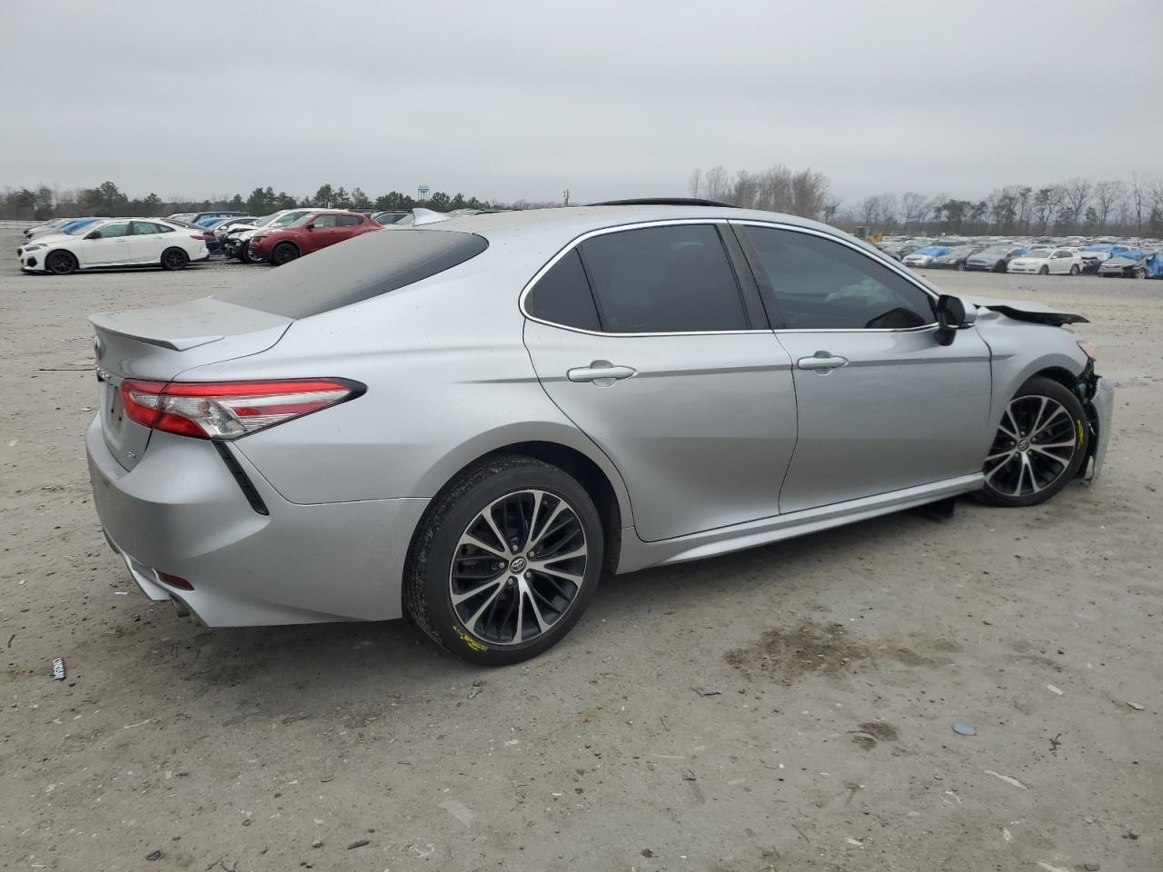 2019 TOYOTA CAMRY L - Image 3