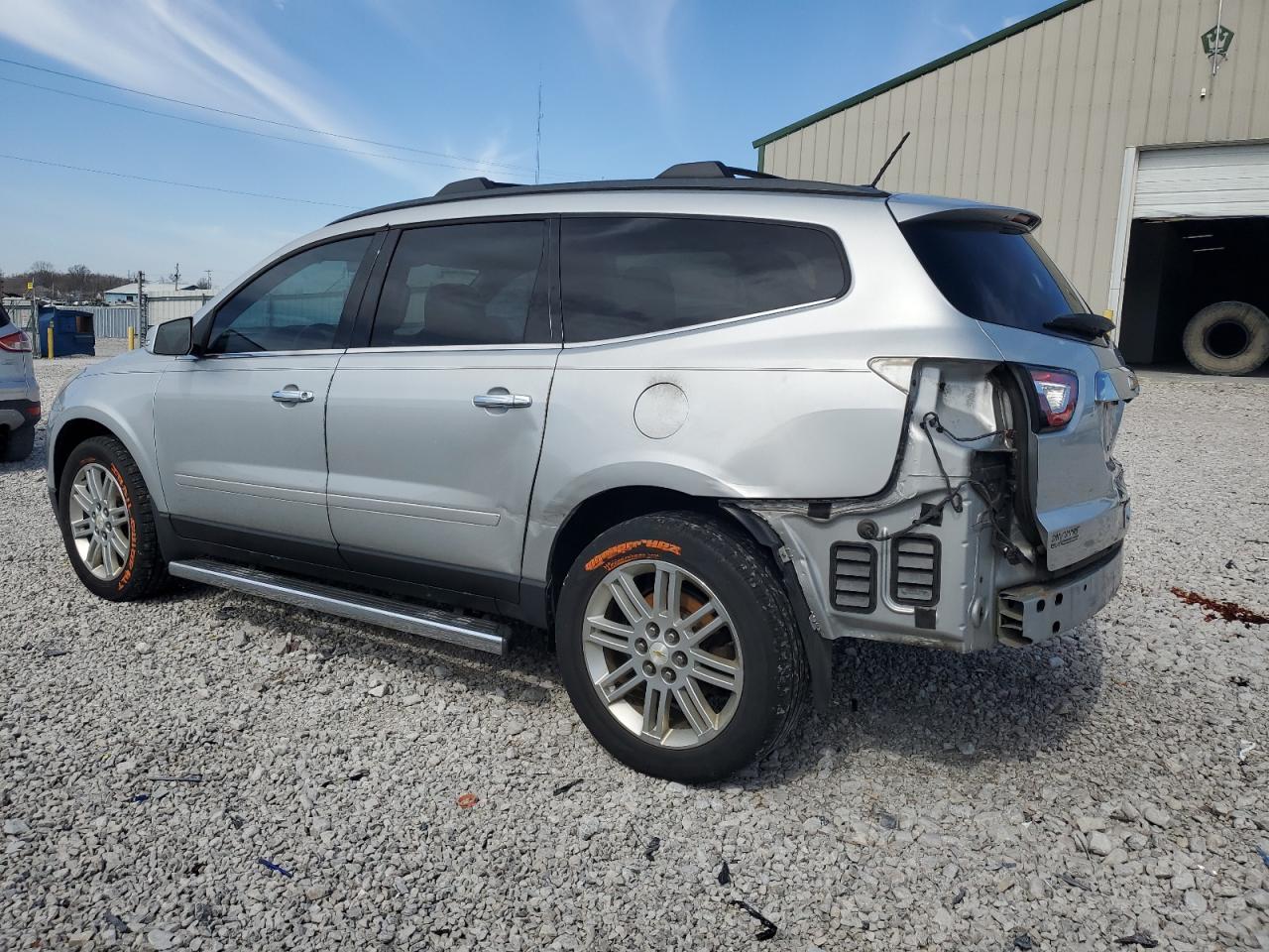 2015 CHEVROLET TRAVERSE L - Фото 2