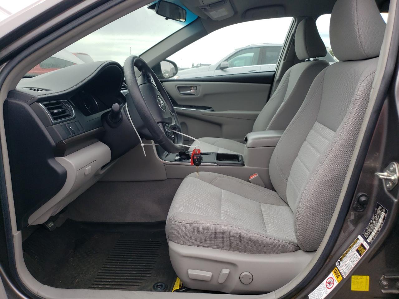 2017 TOYOTA CAMRY LE - Фото 7