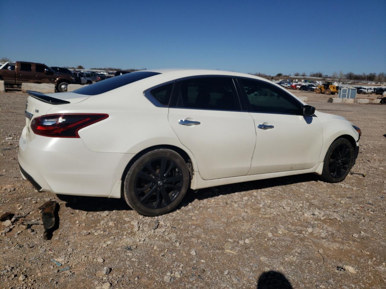 2017 NISSAN ALTIMA 2.5 - Image 3