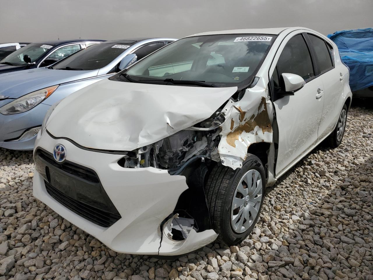 2016 TOYOTA PRIUS C