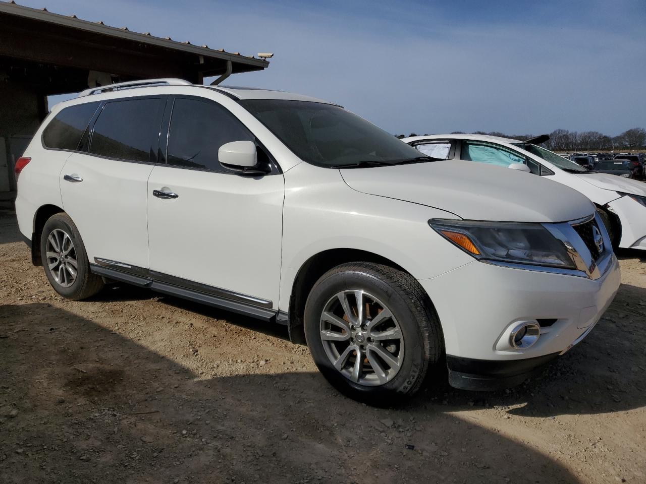 2013 NISSAN PATHFINDER - Image 4