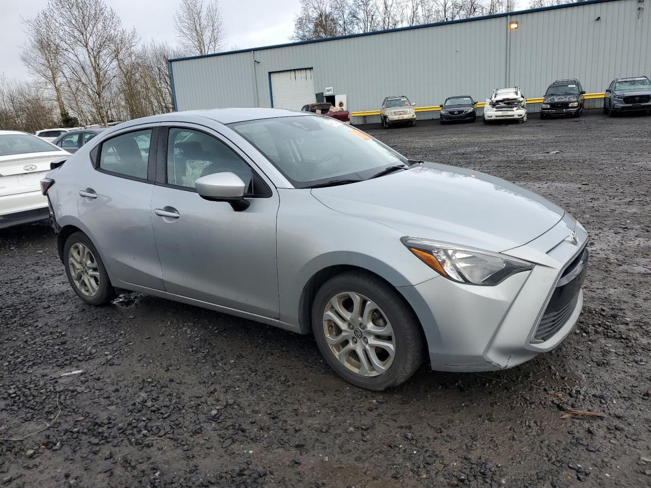 2017 TOYOTA YARIS IA - Image 4