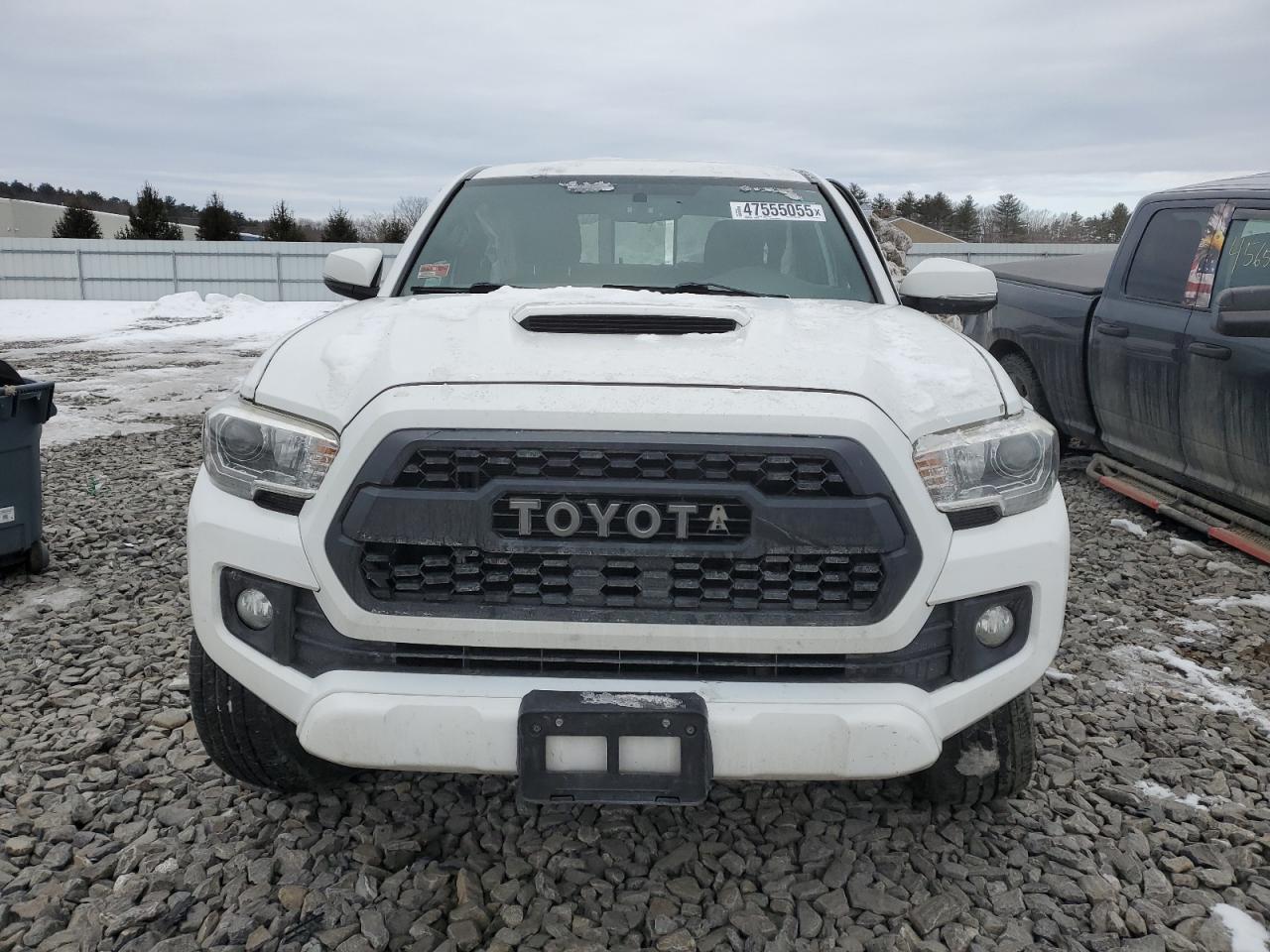 2017 TOYOTA TACOMA DOU - Фото 5