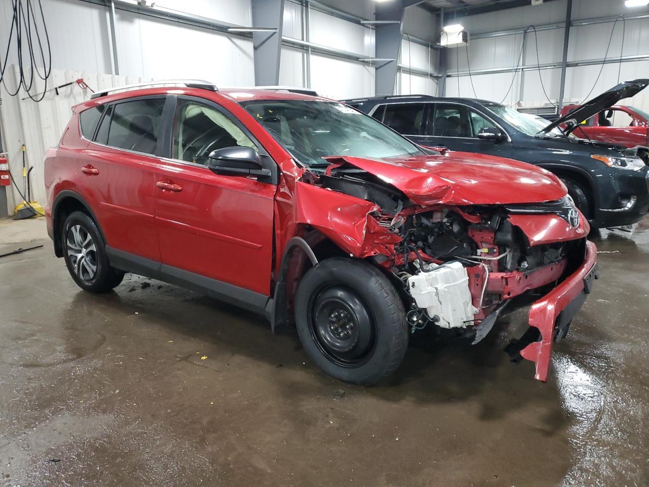 2016 TOYOTA RAV4 LE - Фото 4