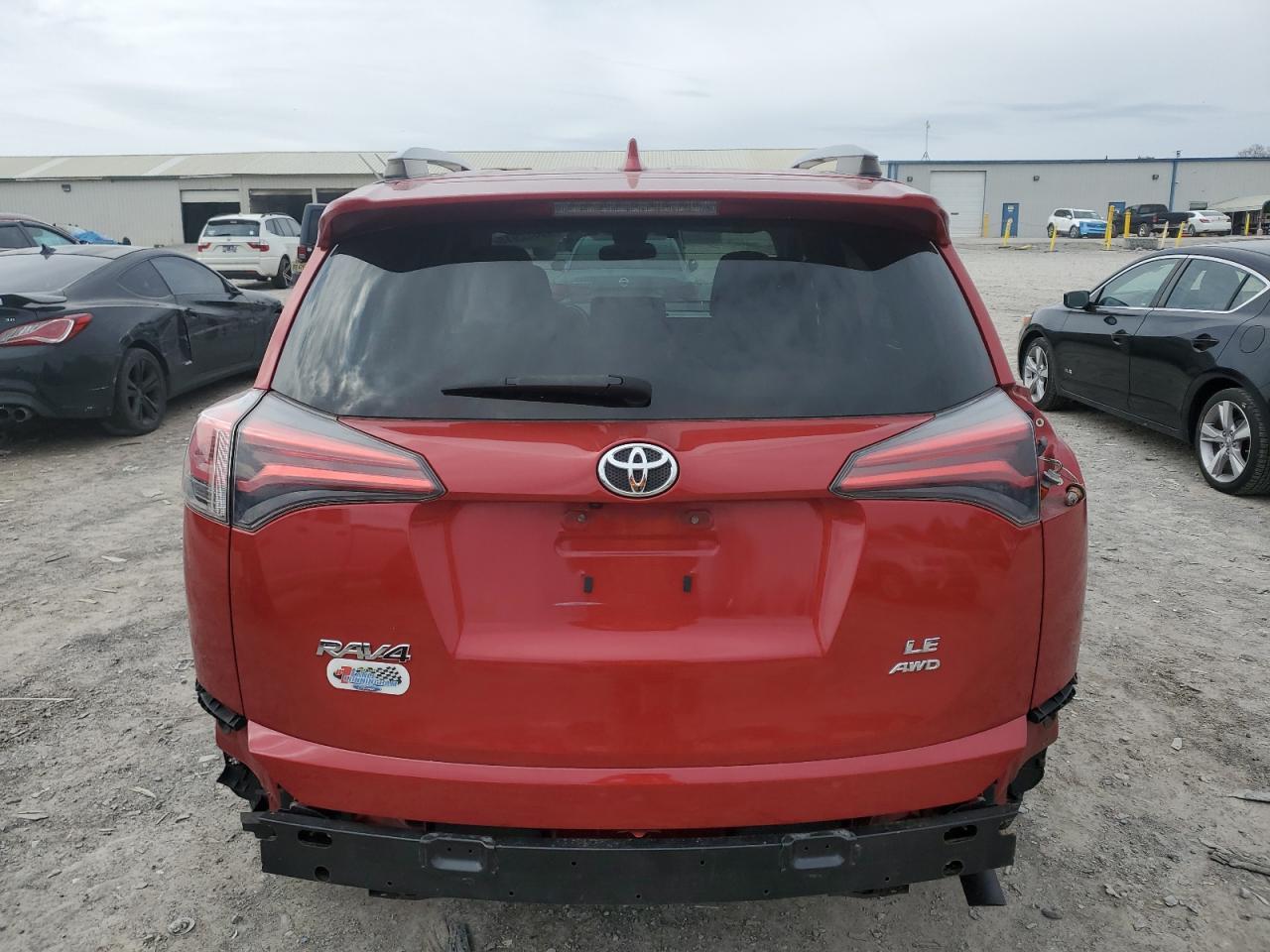 2017 TOYOTA RAV4 LE - Image 6
