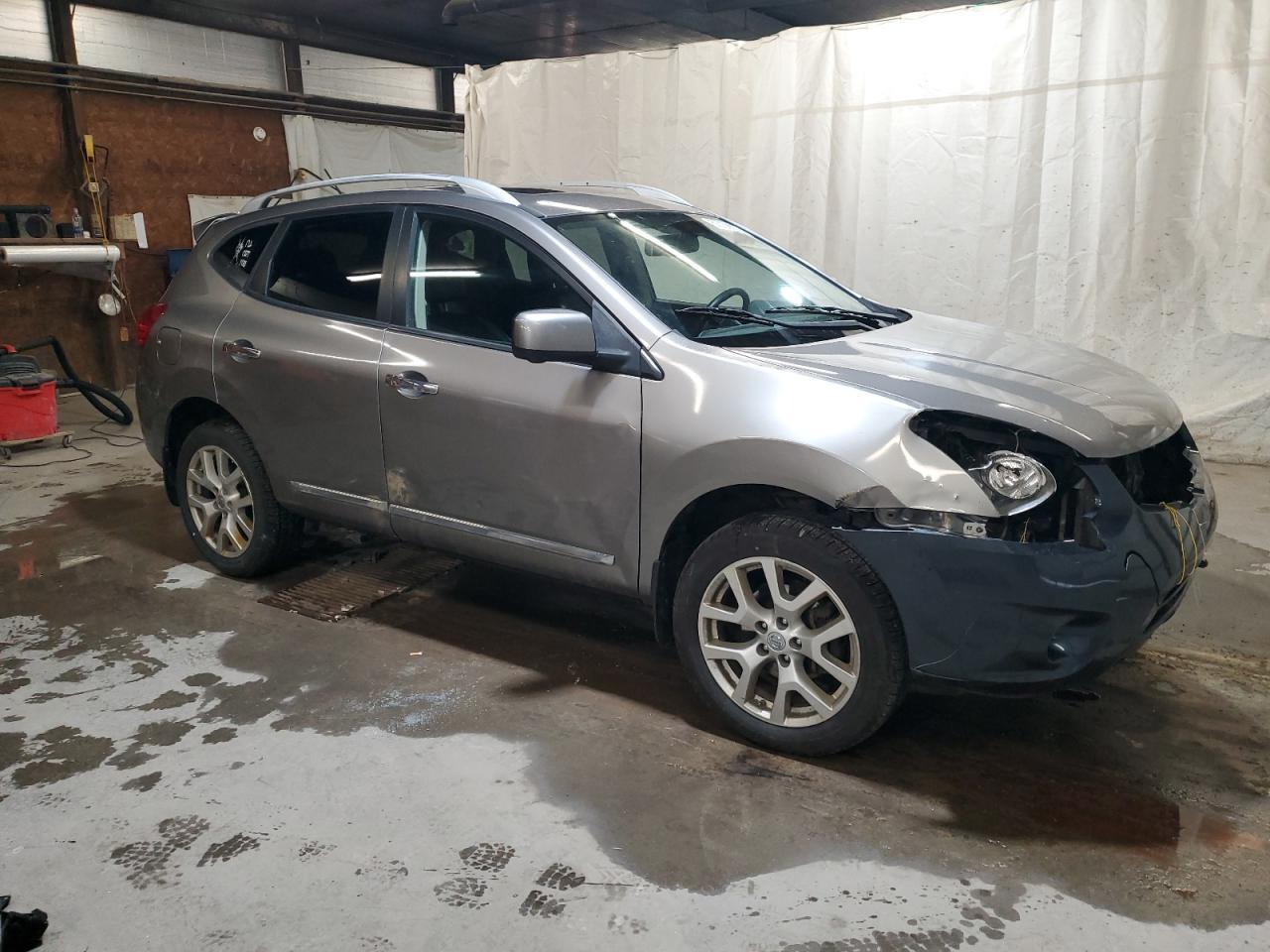 2013 NISSAN ROGUE S - Фото 4