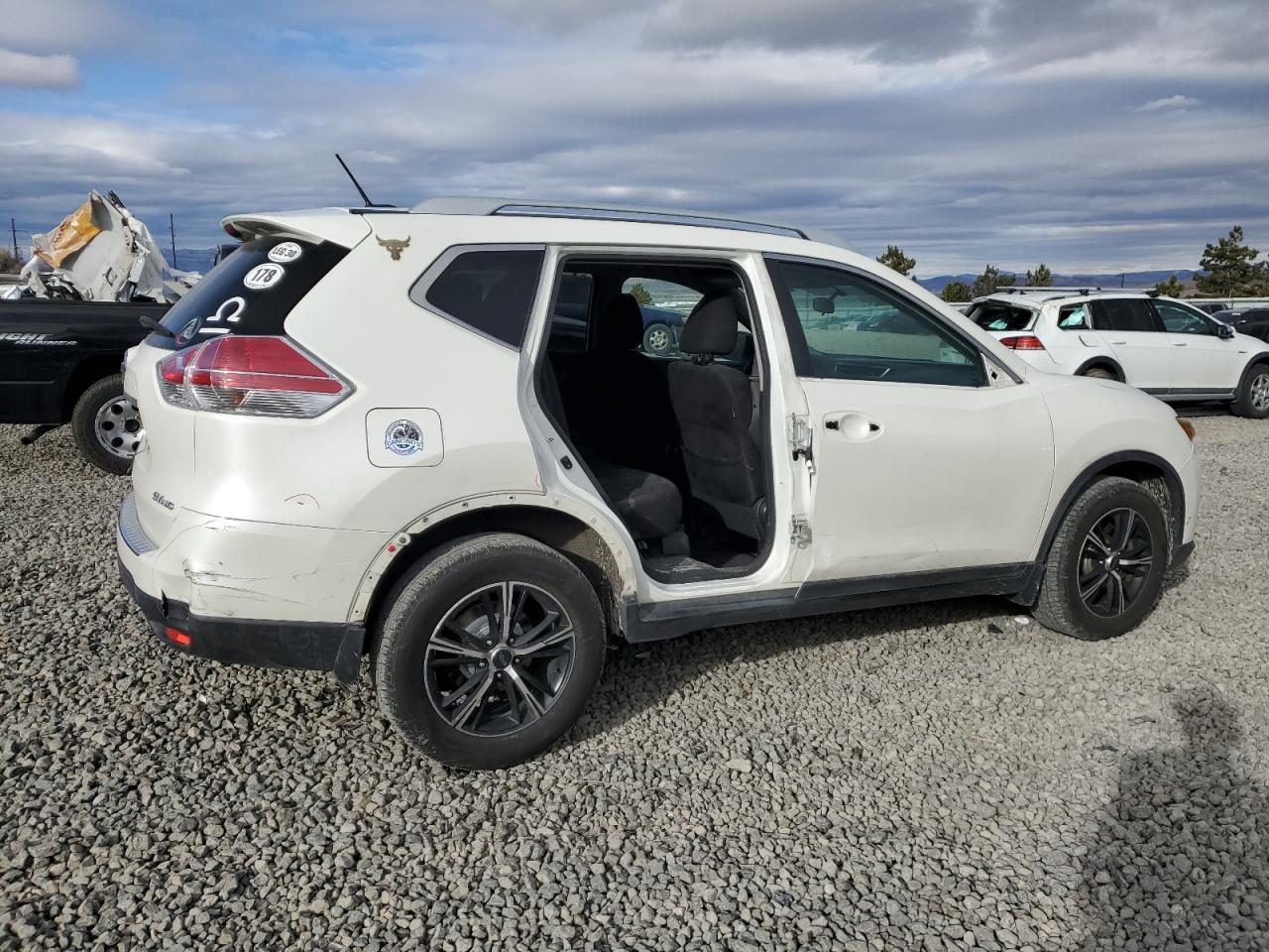 2016 NISSAN ROGUE S - Image 3