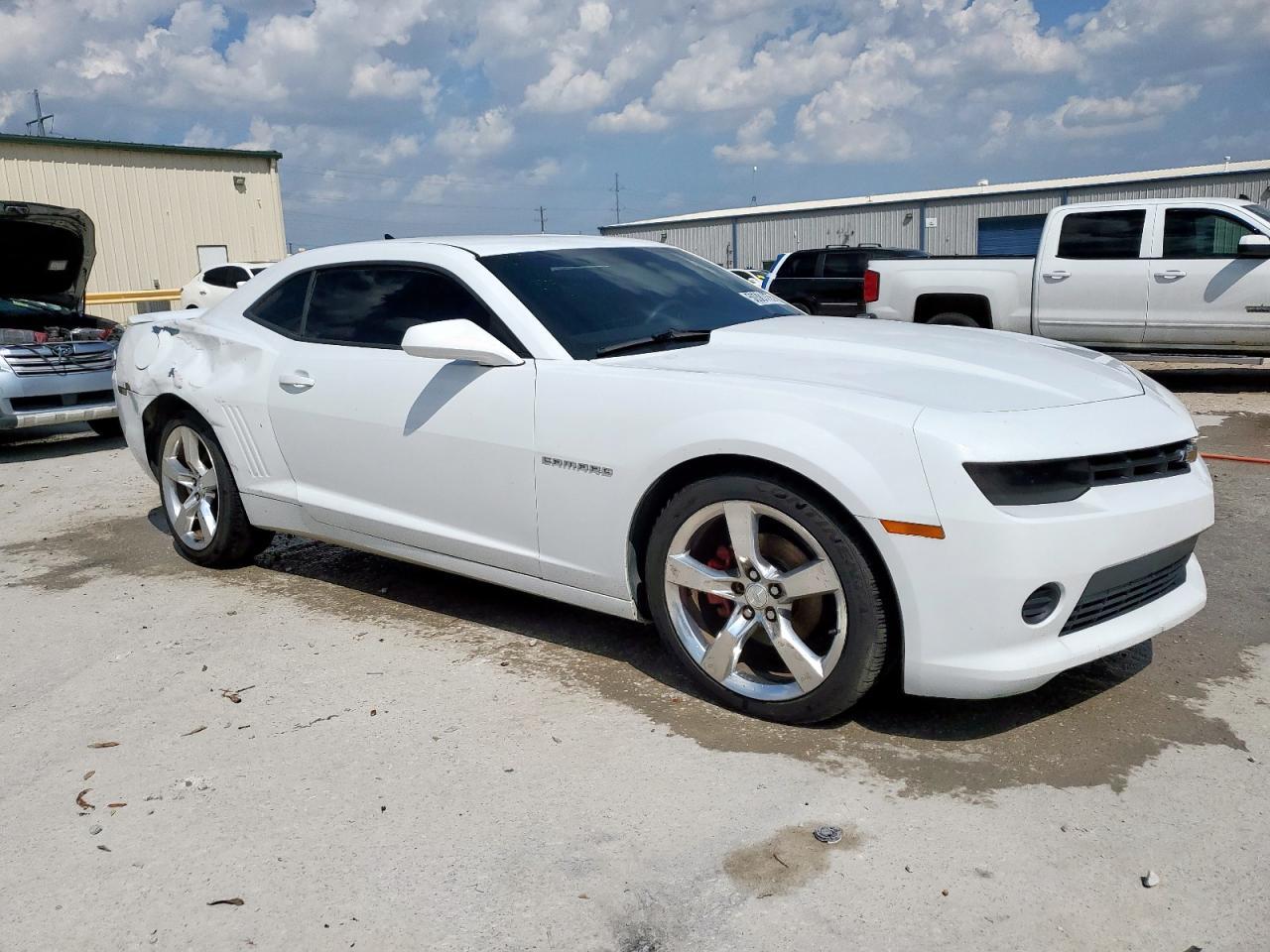 2015 CHEVROLET CAMARO LS - Image 4