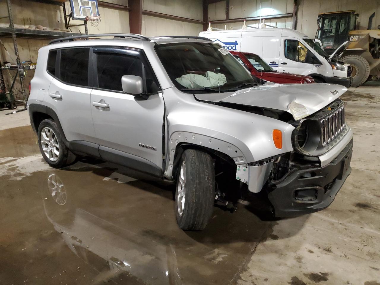 2017 JEEP RENEGADE L - Image 4