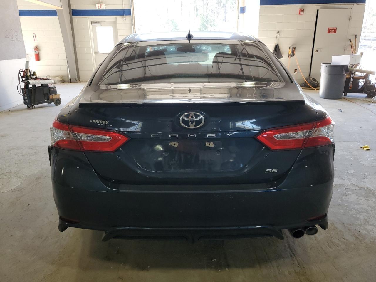 2020 TOYOTA CAMRY SE - Image 6