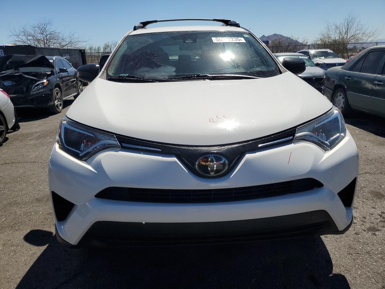 2018 TOYOTA RAV4 LE - Image 5