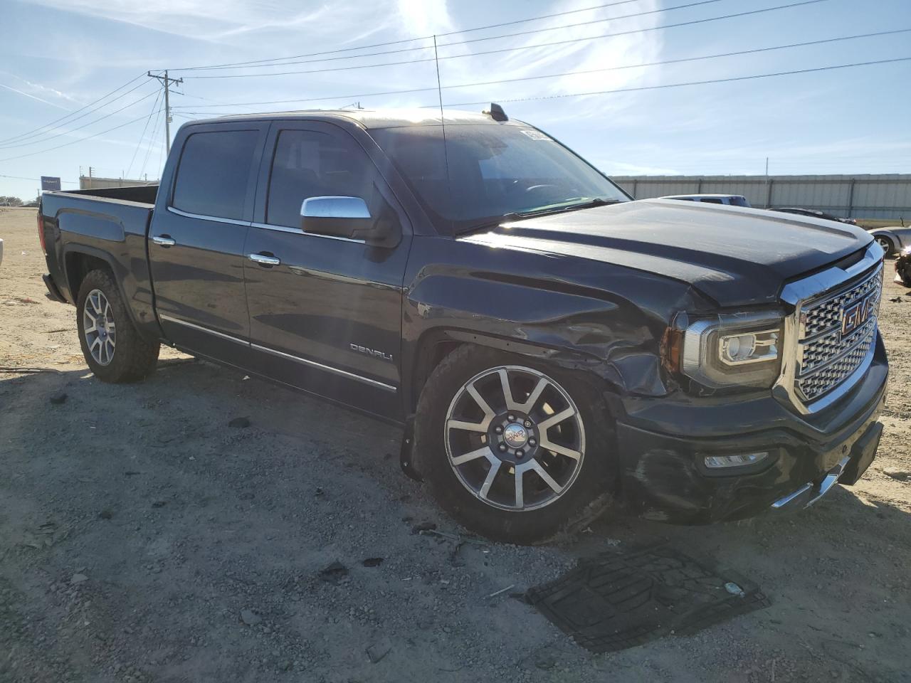 2017 GMC SIERRA K15 - Фото 4