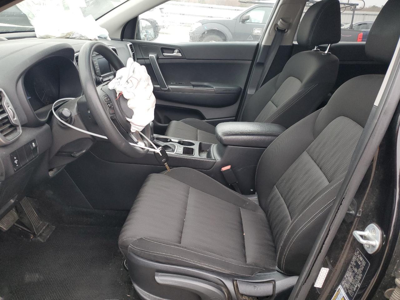 2017 KIA SPORTAGE L - Image 7