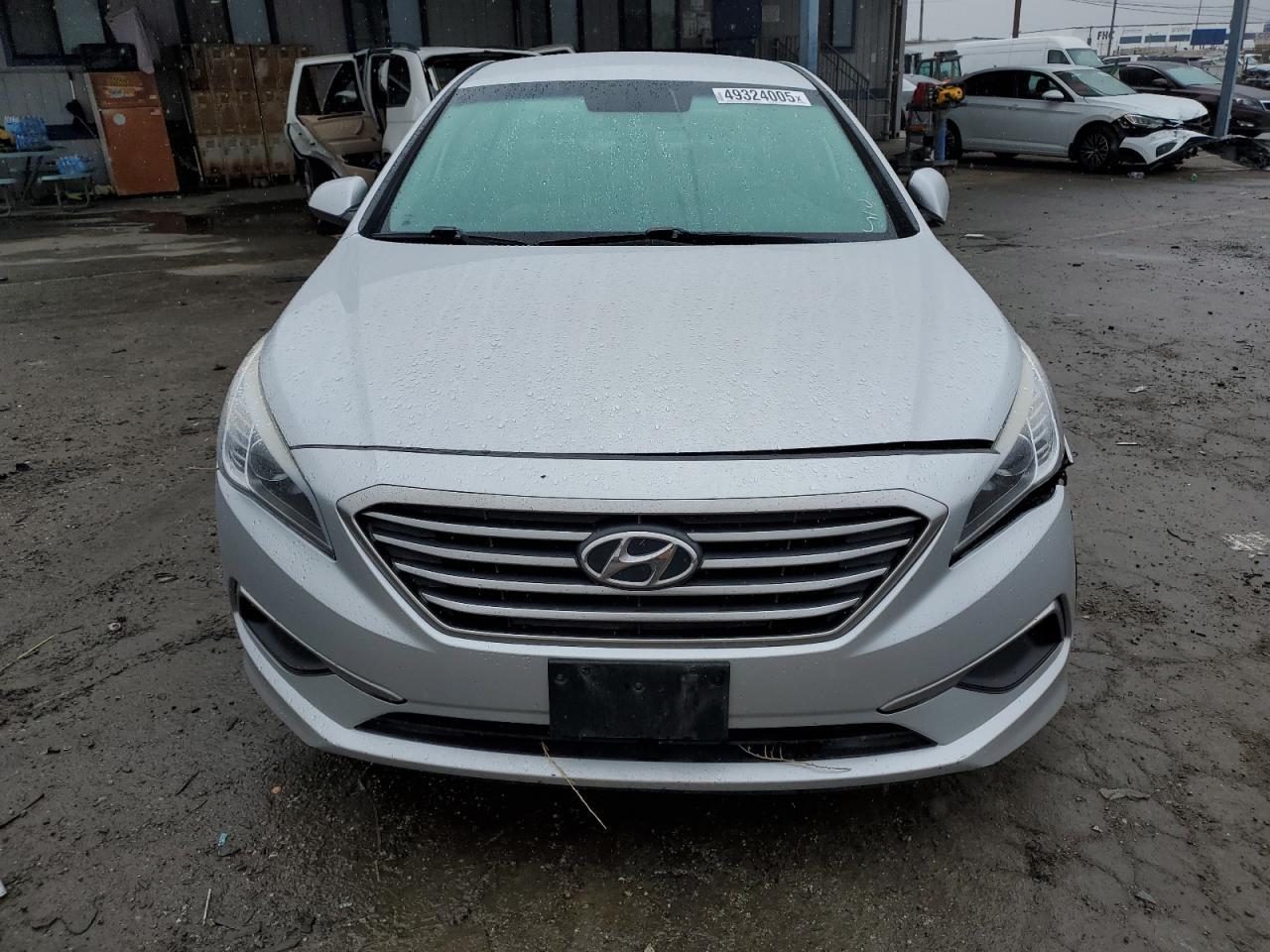 2017 HYUNDAI SONATA SE - Image 5