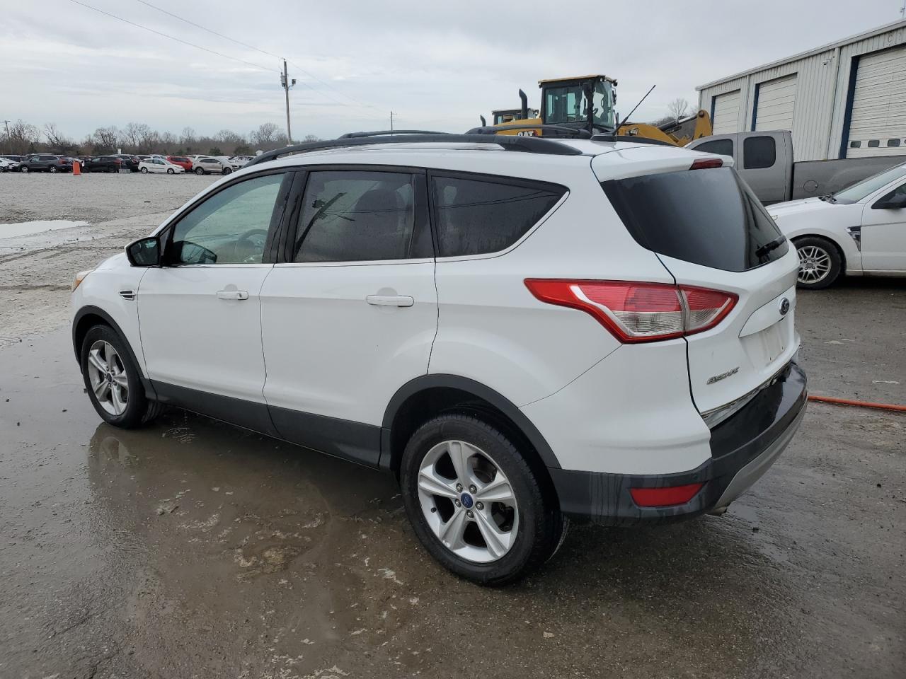 2015 FORD ESCAPE SE - Image 2