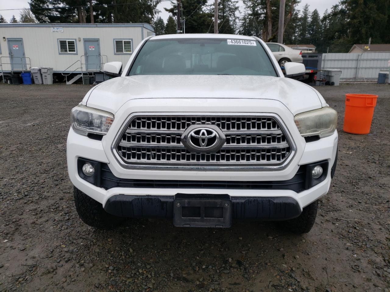 2017 TOYOTA TACOMA DOU - Фото 5