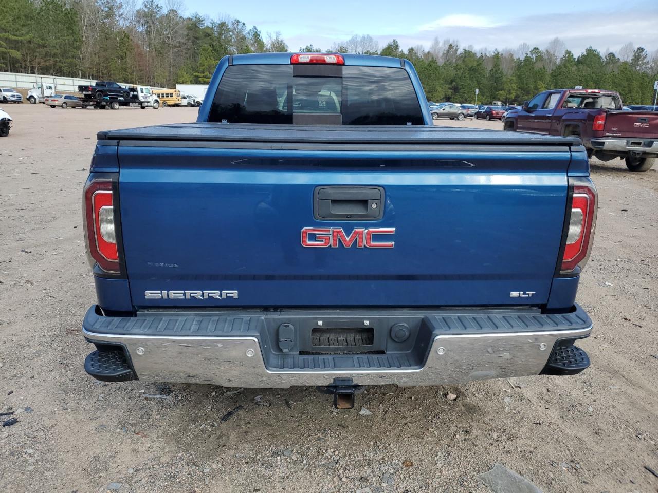 2018 GMC SIERRA K15 - Image 6